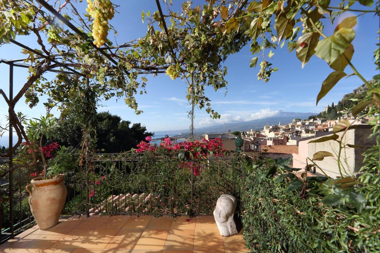 Le Terrazze Del Teatro Greco Vila Taormina Exterior foto