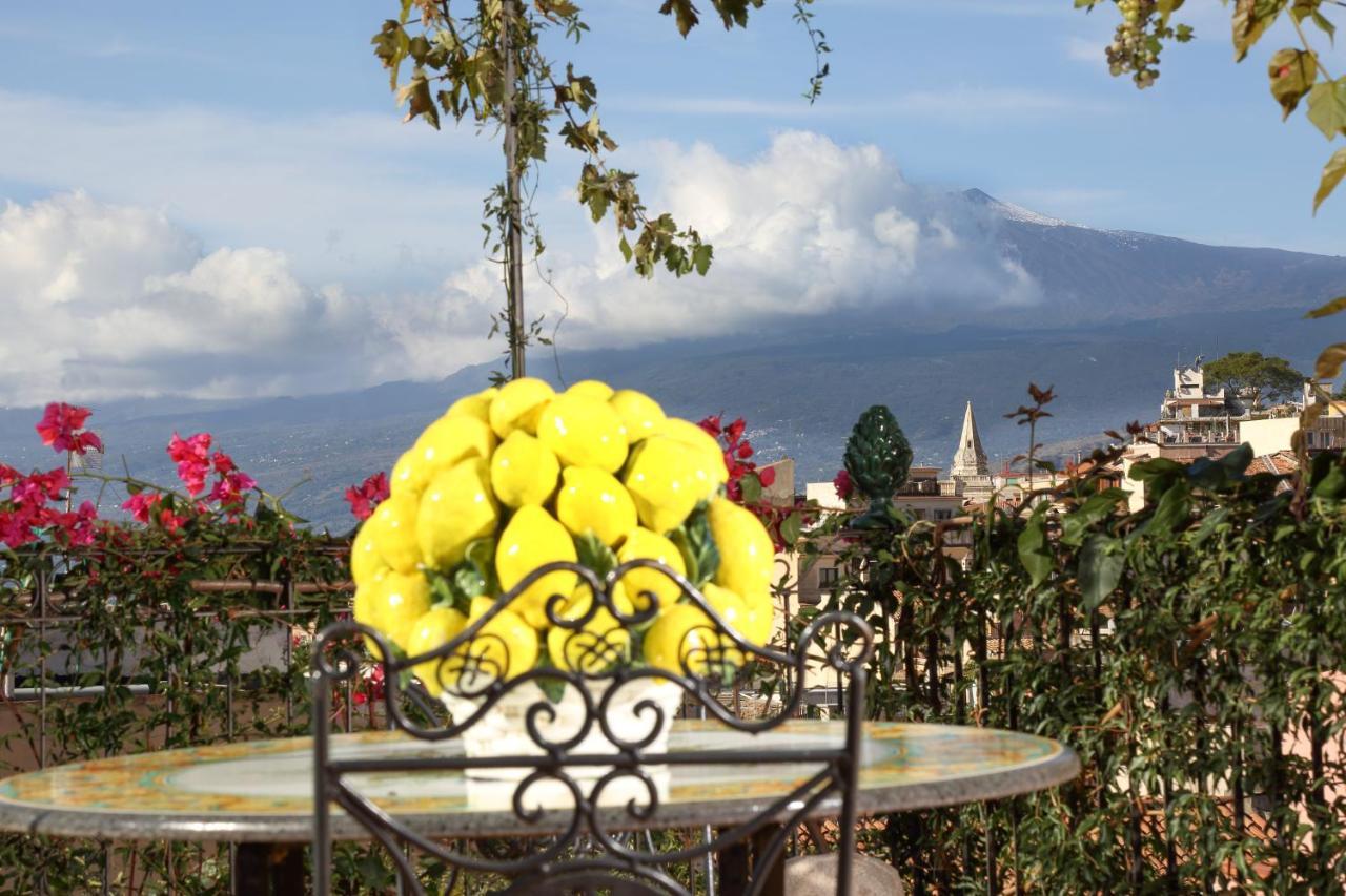 Le Terrazze Del Teatro Greco Vila Taormina Exterior foto